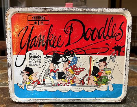 Vintage 1975 LA Times Comicstrip 'Yankee Doodles' Metal Lunch 